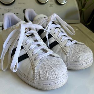 Gently worn VEGAN adidas superstars